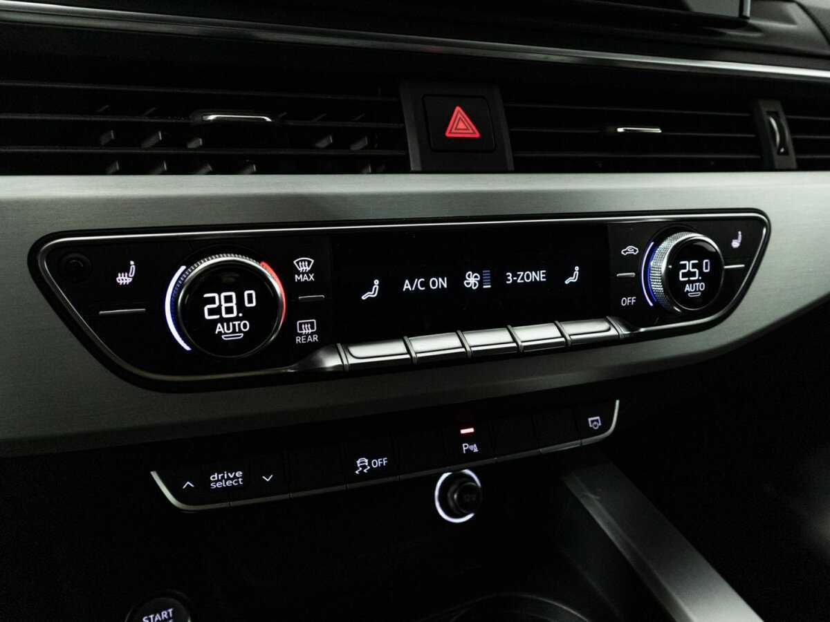 Купить Audi A4, 2019, 165 816 км, фото №15