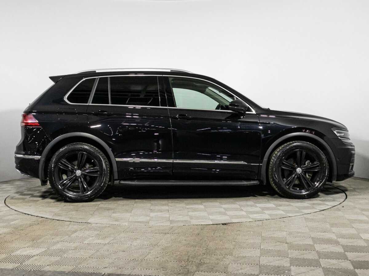 Купить Volkswagen Tiguan, 2018, 153 729 км, фото №4