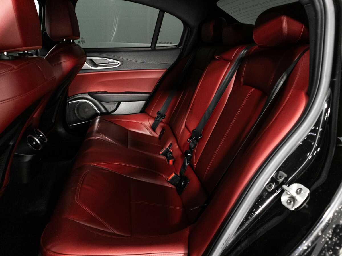 Купить Alfa Romeo Giulia, 2019, 89 100 км, фото №10