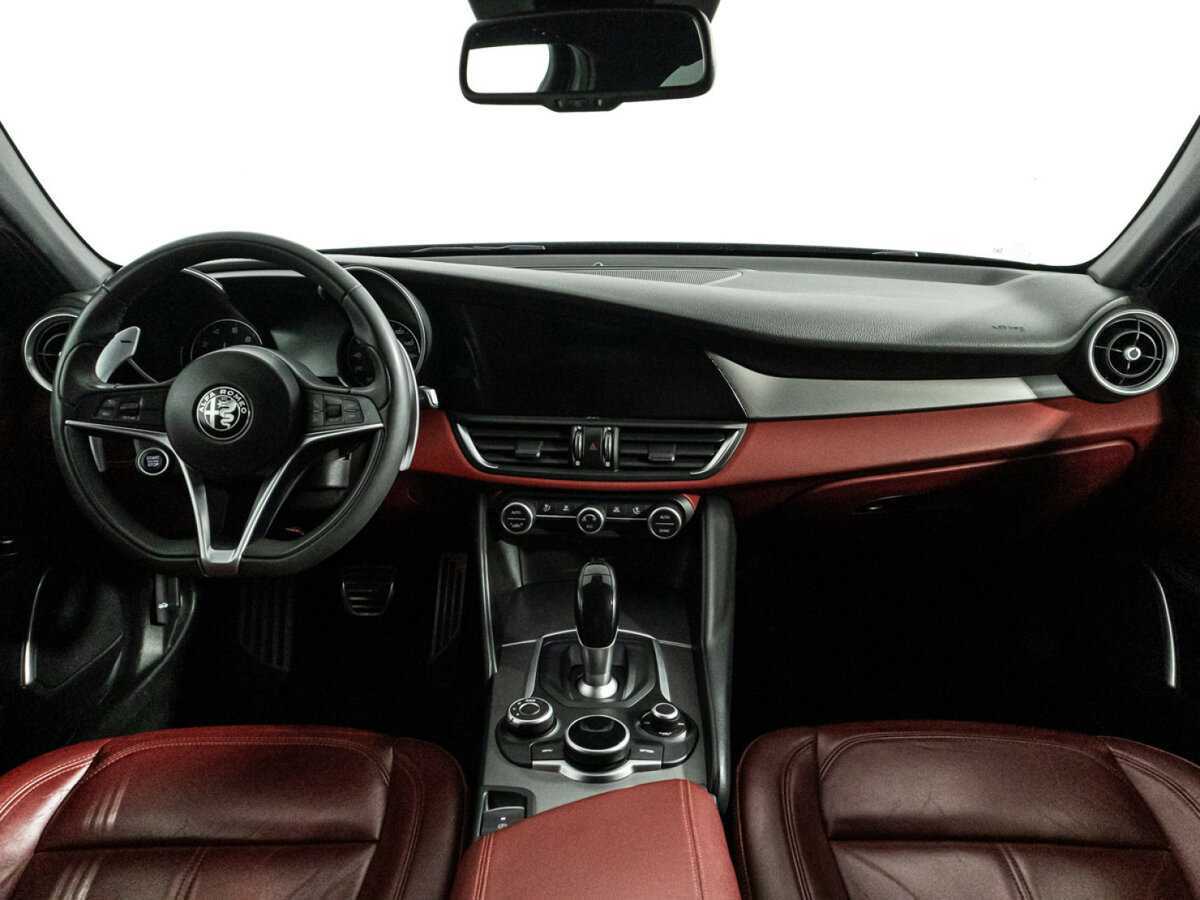 Купить Alfa Romeo Giulia, 2019, 89 100 км, фото №13