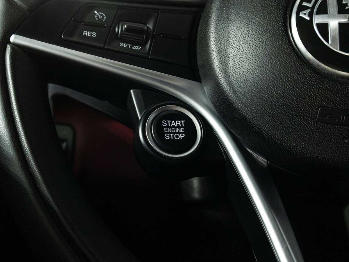 Купить Alfa Romeo Giulia, 2019, 89 100 км, фото №19