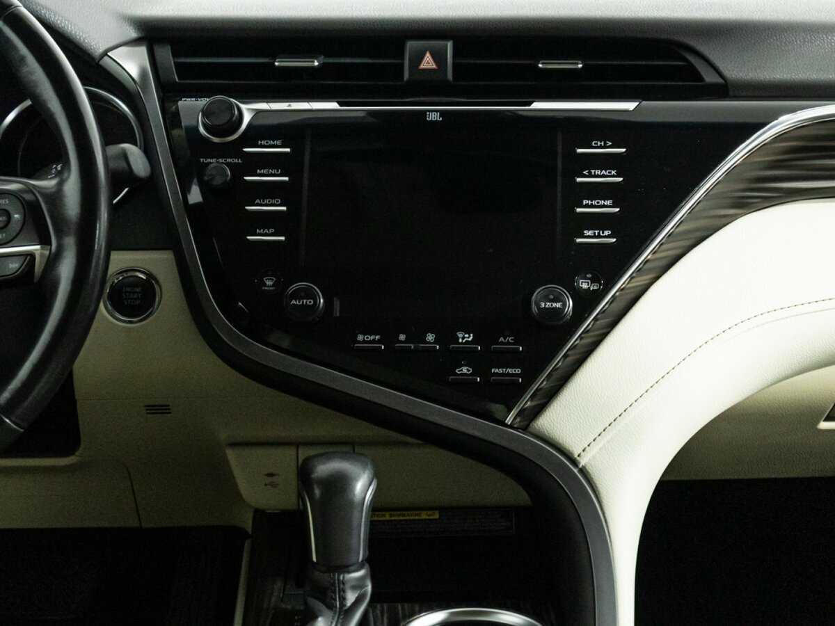 Купить Toyota Camry, 2018, 81 286 км, фото №14