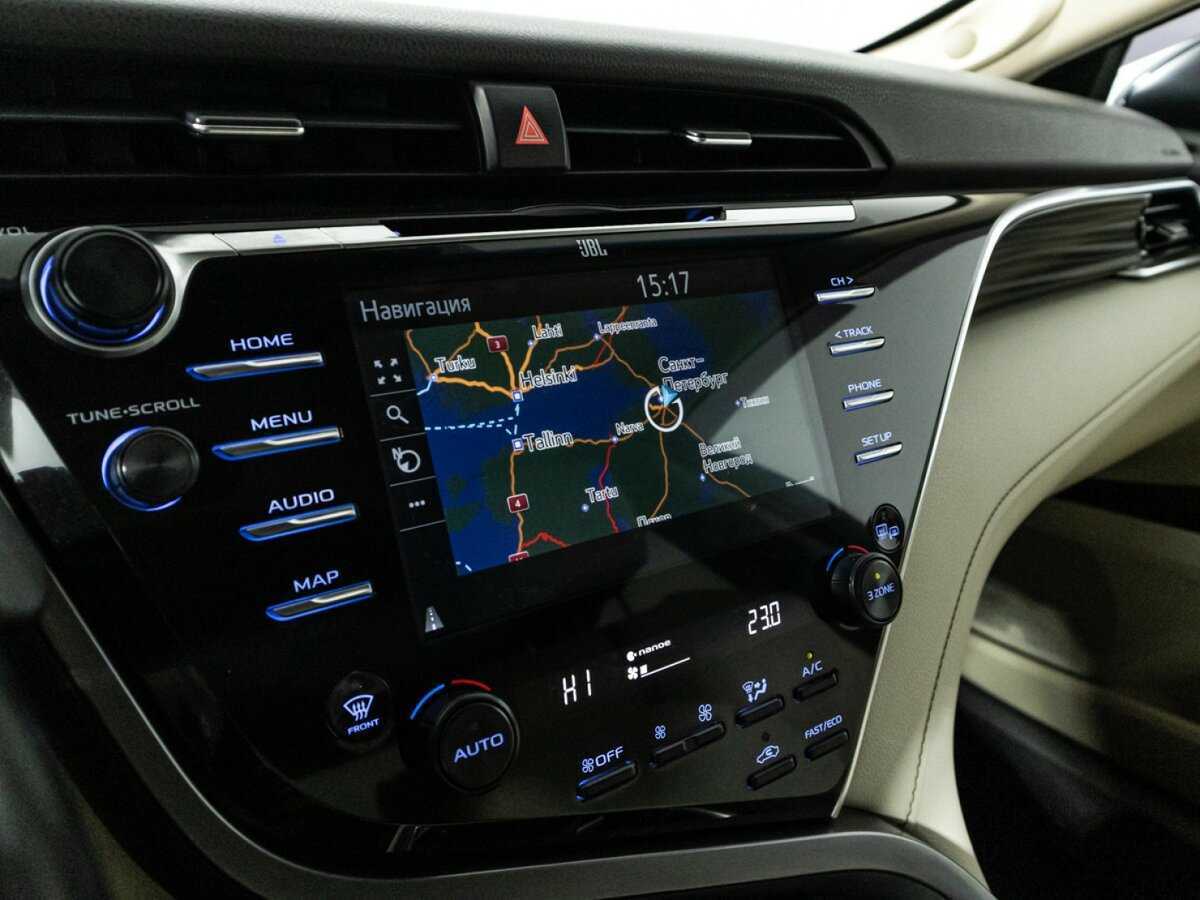 Купить Toyota Camry, 2018, 81 286 км, фото №17