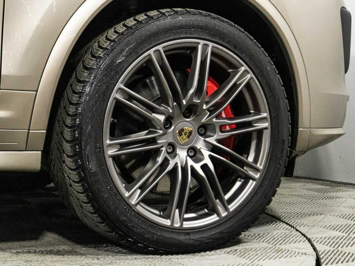 Купить Porsche Cayenne Turbo, 2015, 89 708 км, фото №31