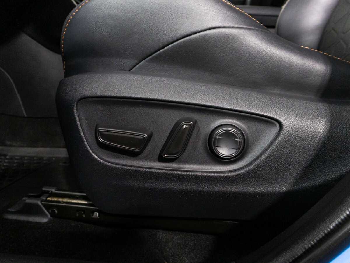 Купить Toyota RAV4, 2019, 40 671 км, фото №17