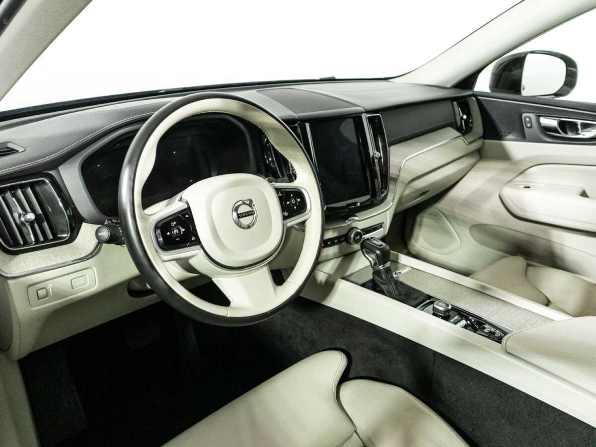 Купить Volvo XC60, 2018, 111 000 км, фото №11