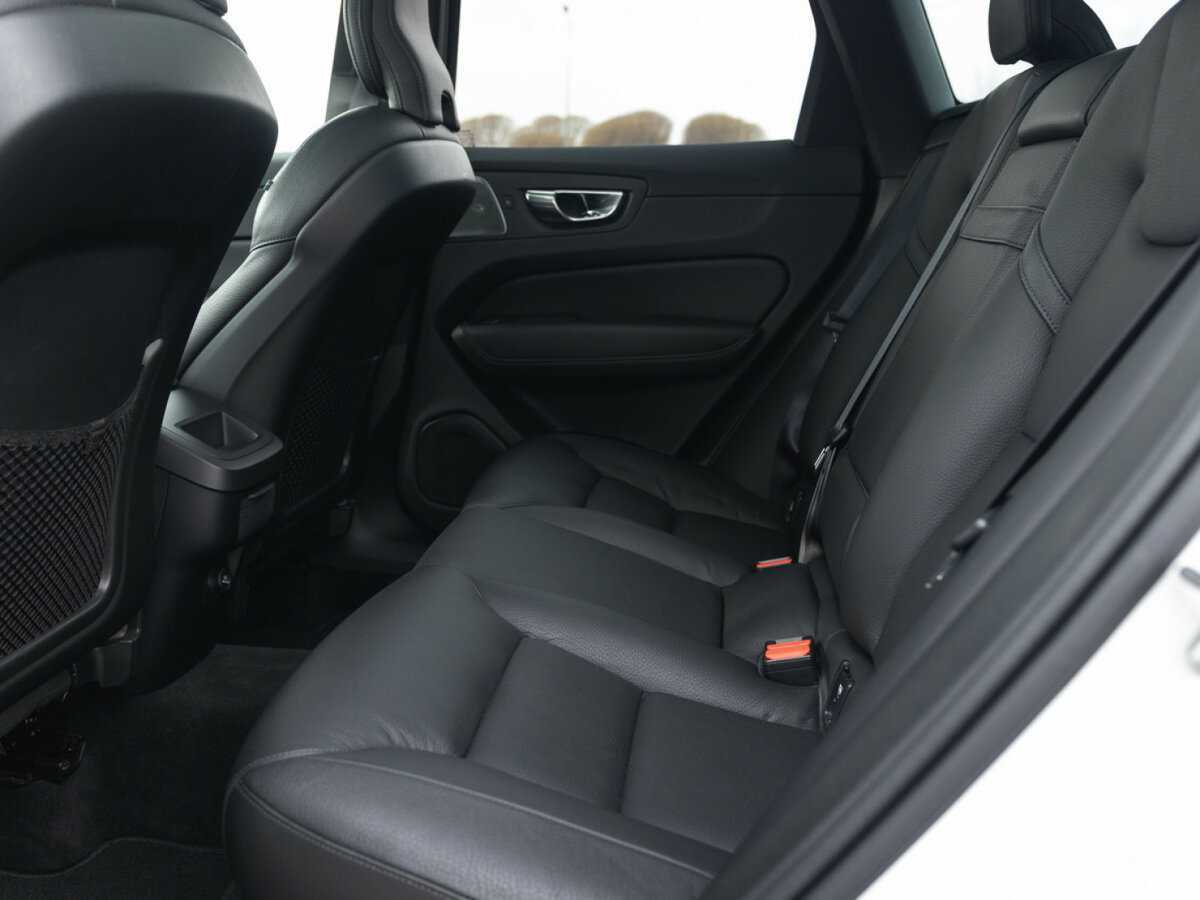 Купить Volvo XC60, 2019, 49 849 км, фото №14