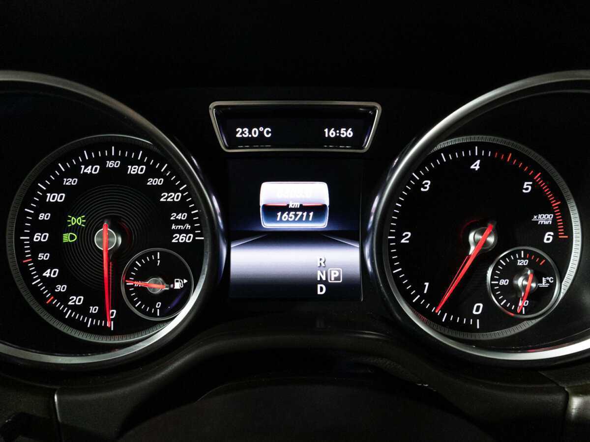 Купить Mercedes-Benz GLE 350 d, 2016, 165 705 км, фото №10