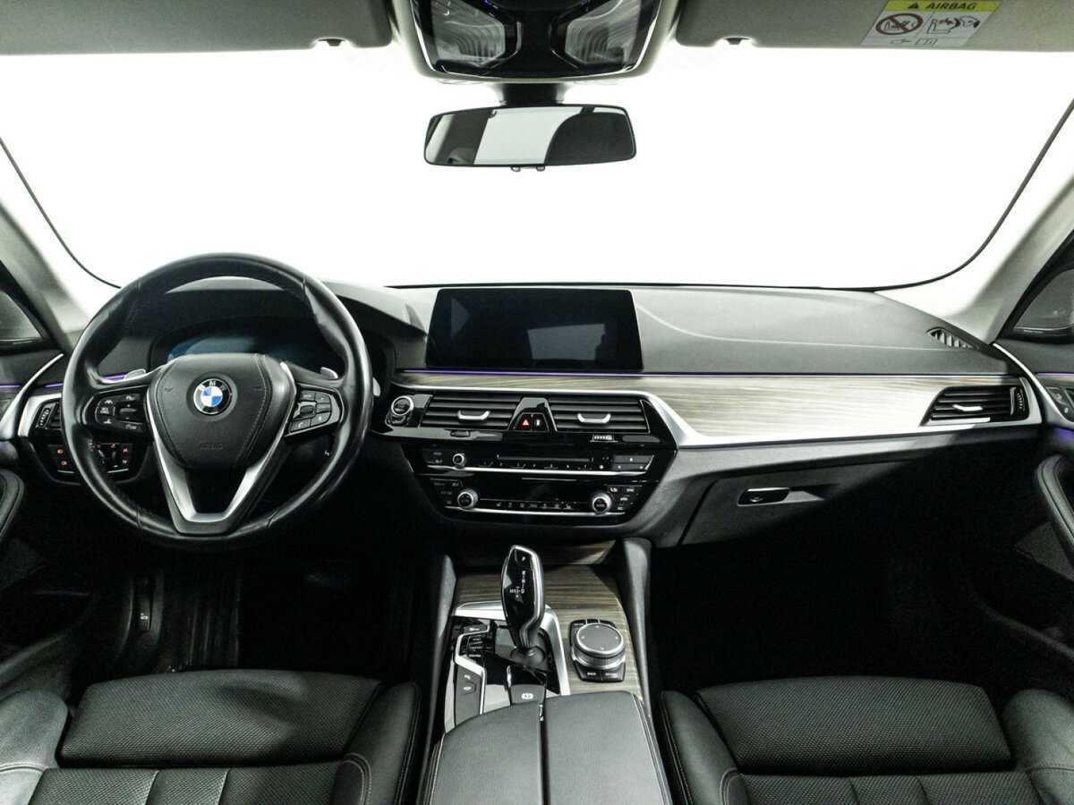 Купить BMW 5 серии 520d xDrive, 2019, 90 536 км, фото №13