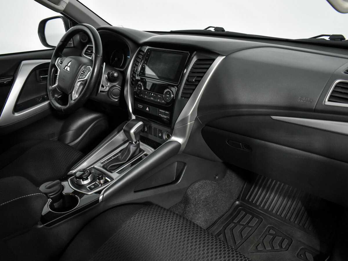 Купить Mitsubishi Pajero Sport, 2019, 66 553 км, фото №15