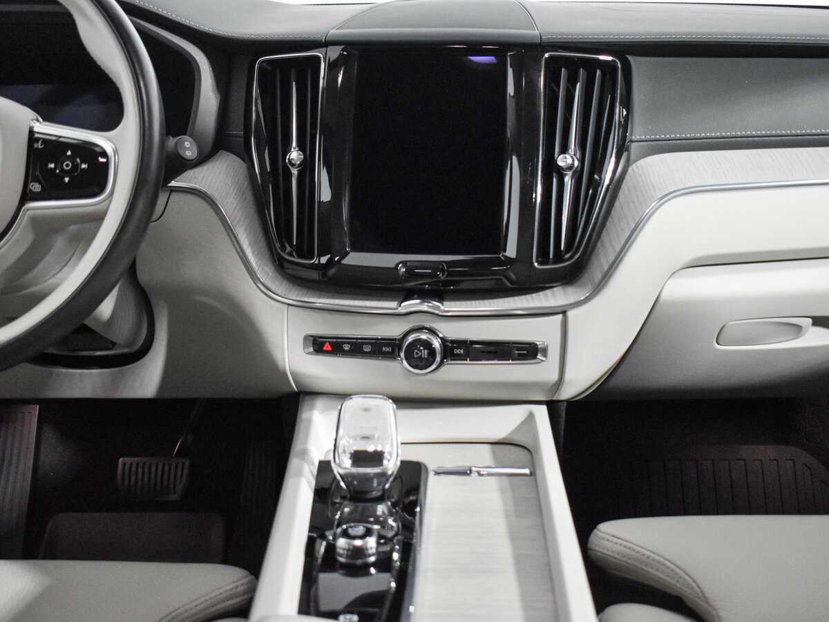 Купить Volvo XC60, 2021, 46 000 км, фото №14