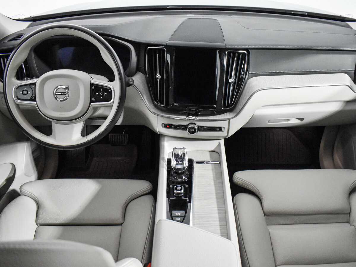 Купить Volvo XC60, 2021, 46 000 км, фото №15