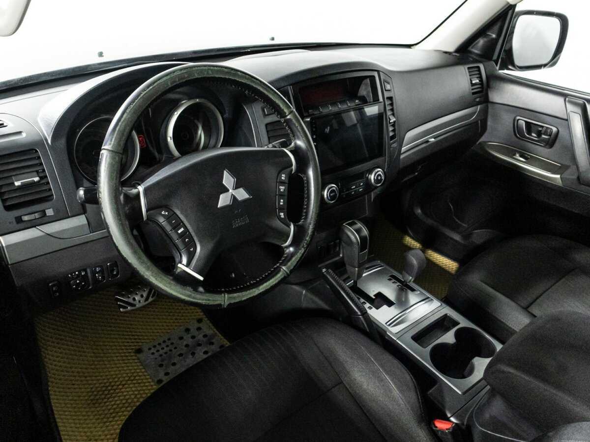 Купить Mitsubishi Pajero, 2011, 503 359 км, фото №11