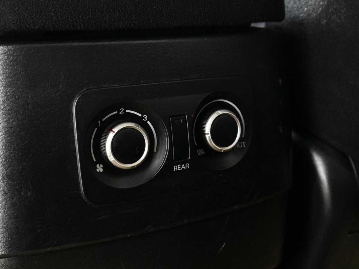 Купить Mitsubishi Pajero, 2011, 503 359 км, фото №16