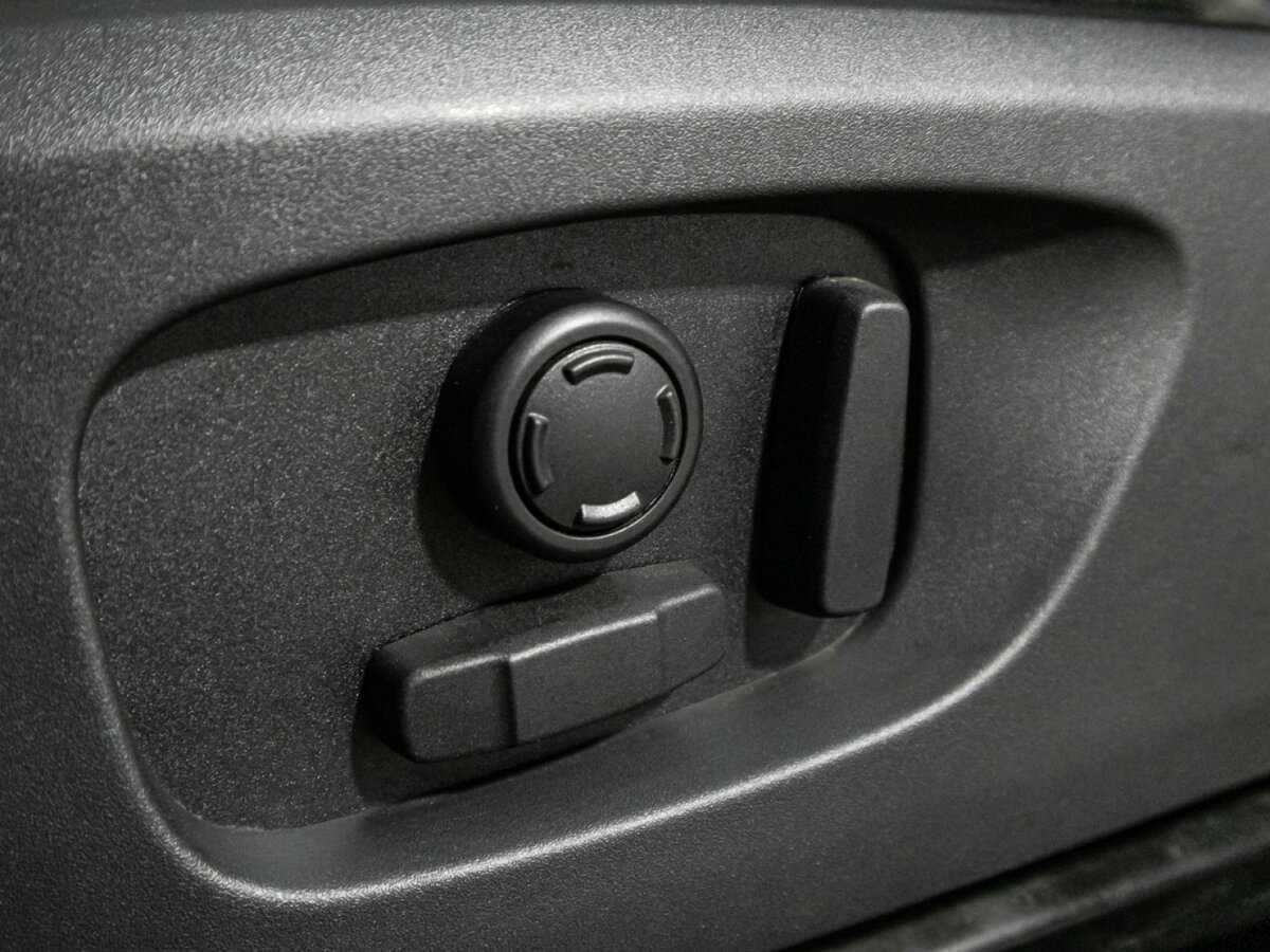 Купить Land Rover Discovery Sport, 2017, 83 693 км, фото №17