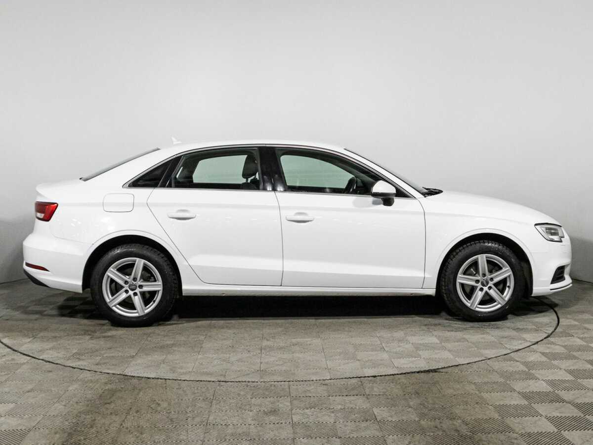 Купить Audi A3, 2017, 105 082 км, фото №4