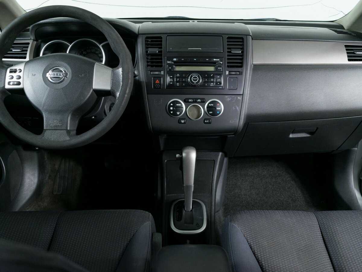 Купить Nissan Tiida, 2008, 320 000 км, фото №9