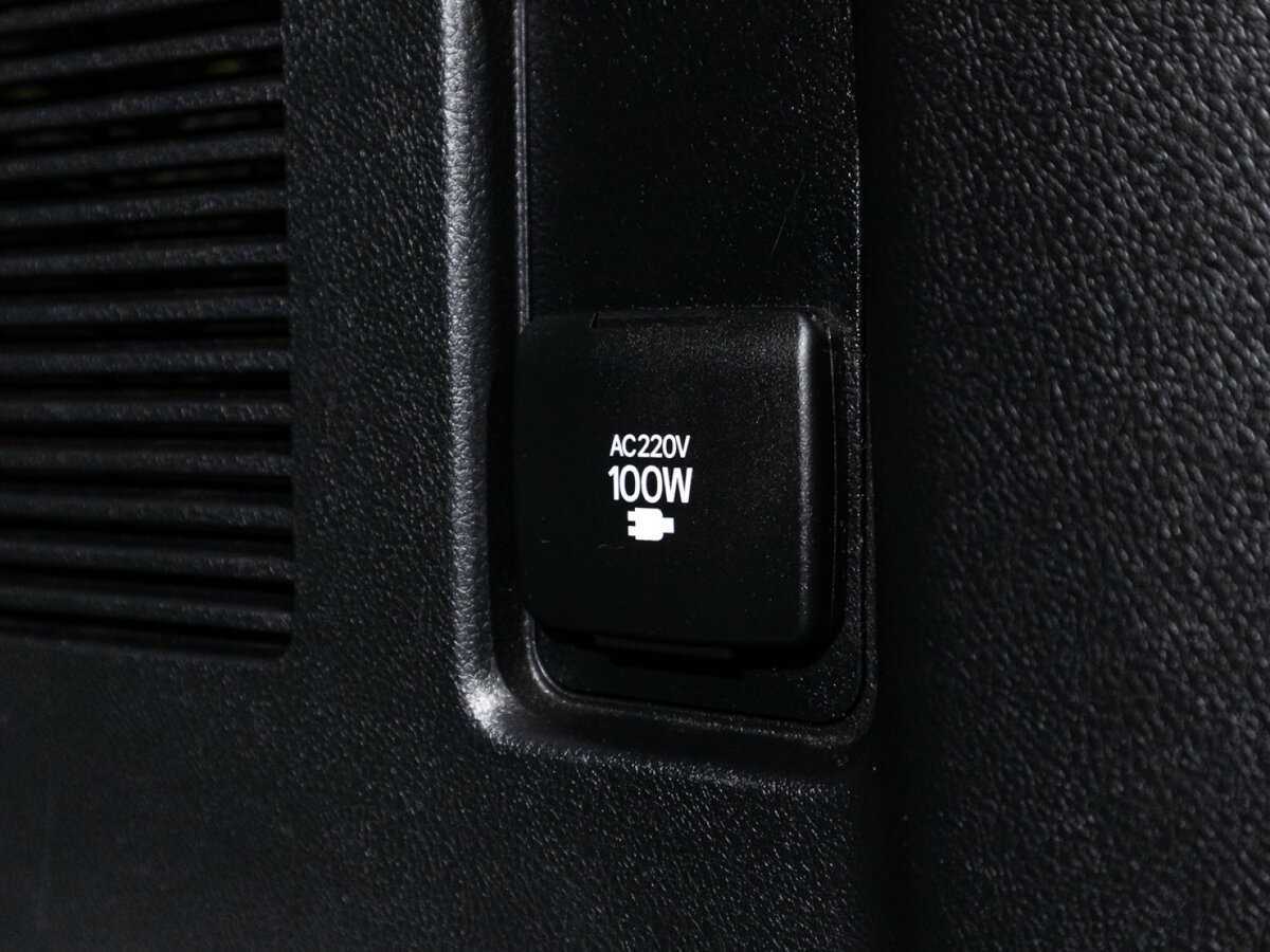 Купить Toyota Land Cruiser Prado, 2017, 105 282 км, фото №13