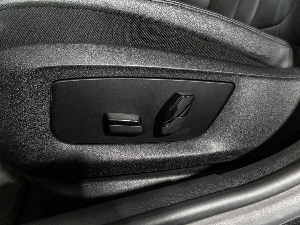 Купить BMW 5 серии 520i, 2018, 68 533 км, фото №17