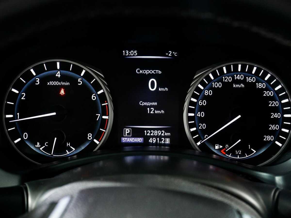 Купить Infiniti Q50, 2017, 122 863 км, фото №9