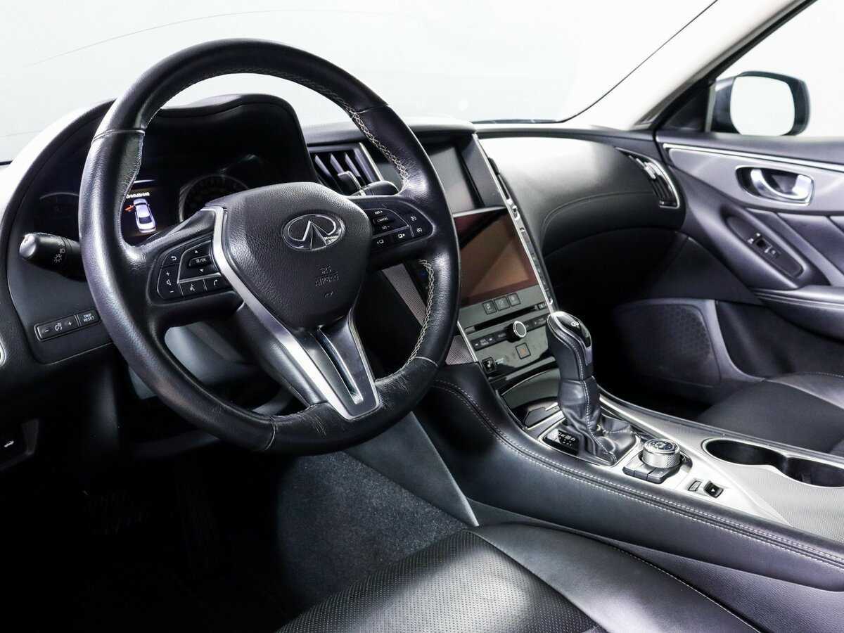 Купить Infiniti Q50, 2017, 122 863 км, фото №12