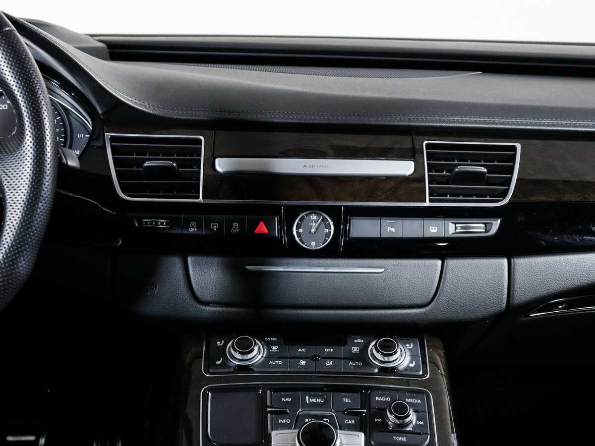 Купить Audi A8 Long, 2016, 150 330 км, фото №10