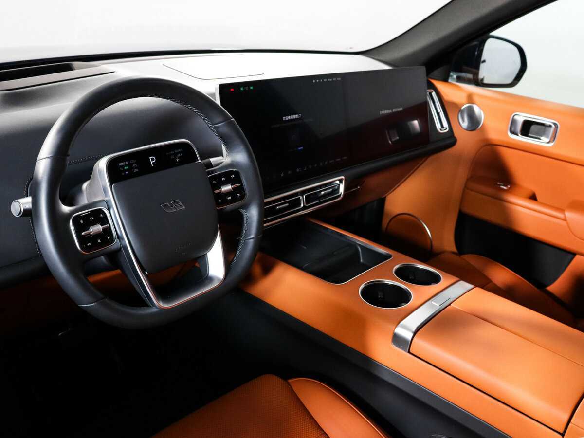 Купить LiXiang L7, 2023, 17 367 км, фото №10