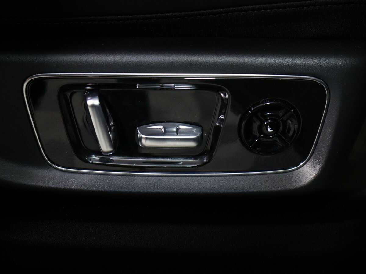 Купить LiXiang L9 52.3 kWh, 2024, 17 444 км, фото №26