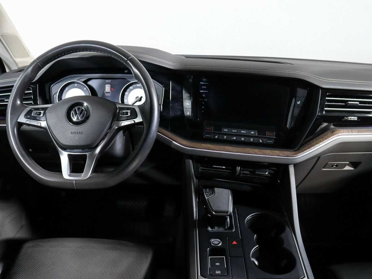 Купить Volkswagen Touareg, 2020, 67 068 км, фото №9