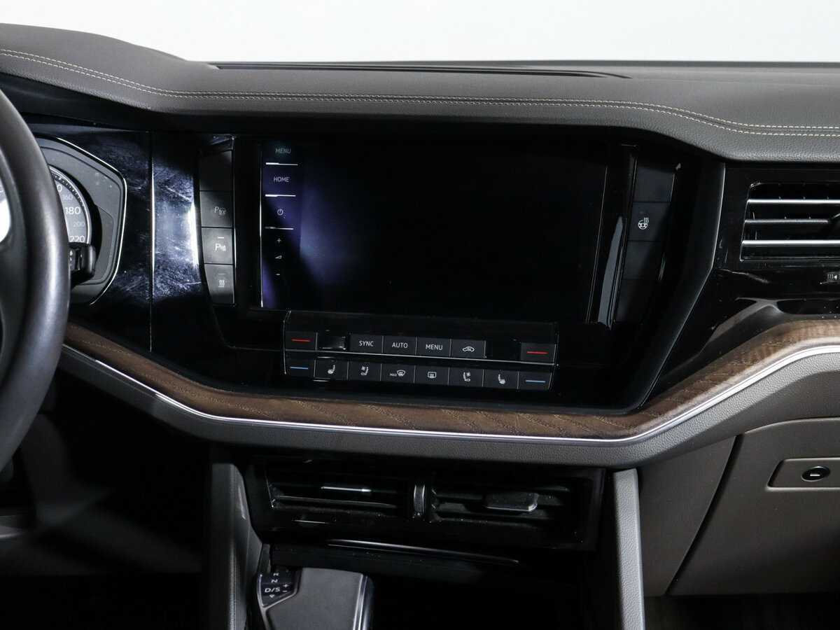 Купить Volkswagen Touareg, 2020, 67 068 км, фото №10