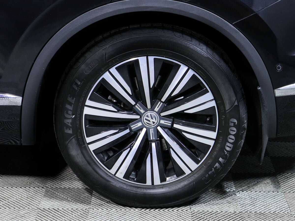 Купить Volkswagen Touareg, 2020, 67 068 км, фото №12