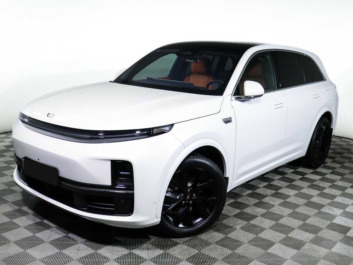 Купить LiXiang L7 42.8 kWh, 2024, 3 855 км, фото №13