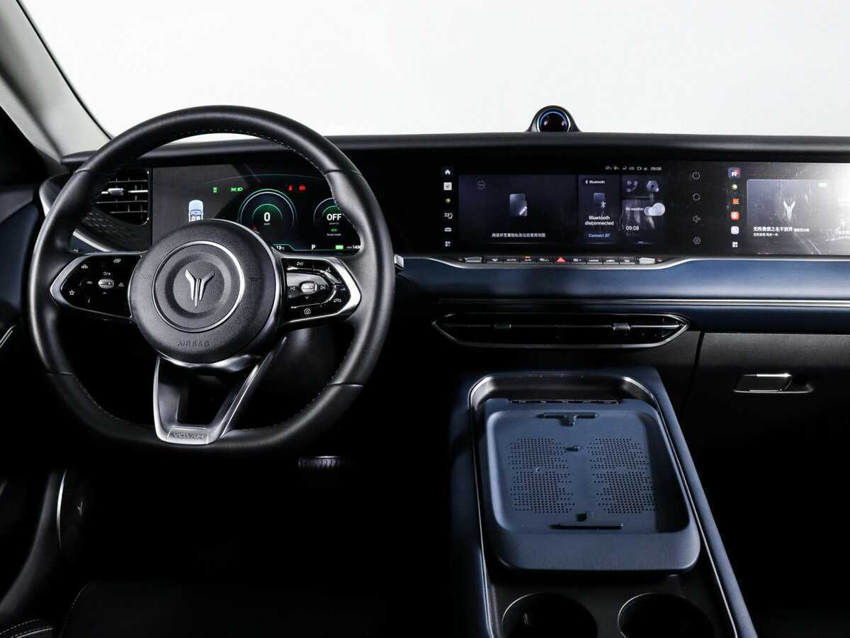 Купить Voyah Free, 2023, 14 400 км, фото №9