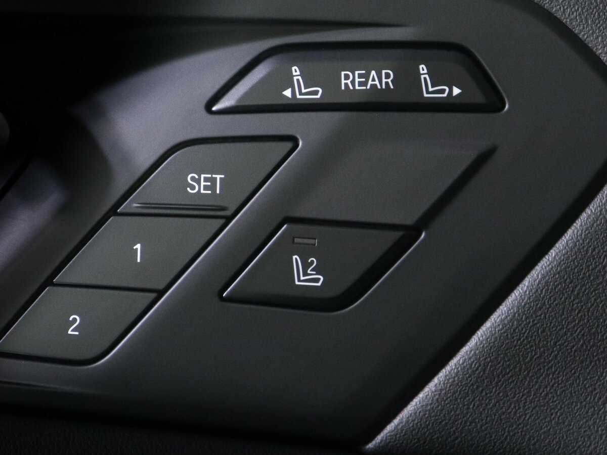 Купить BMW X7 40i, 2022, 57 446 км, фото №25