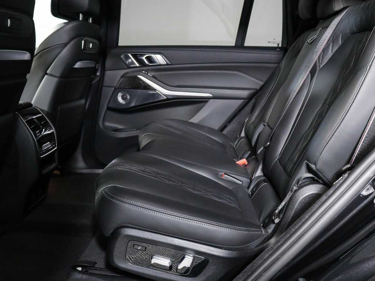 Купить BMW X7 M60i, 2023, 15 409 км, фото №7