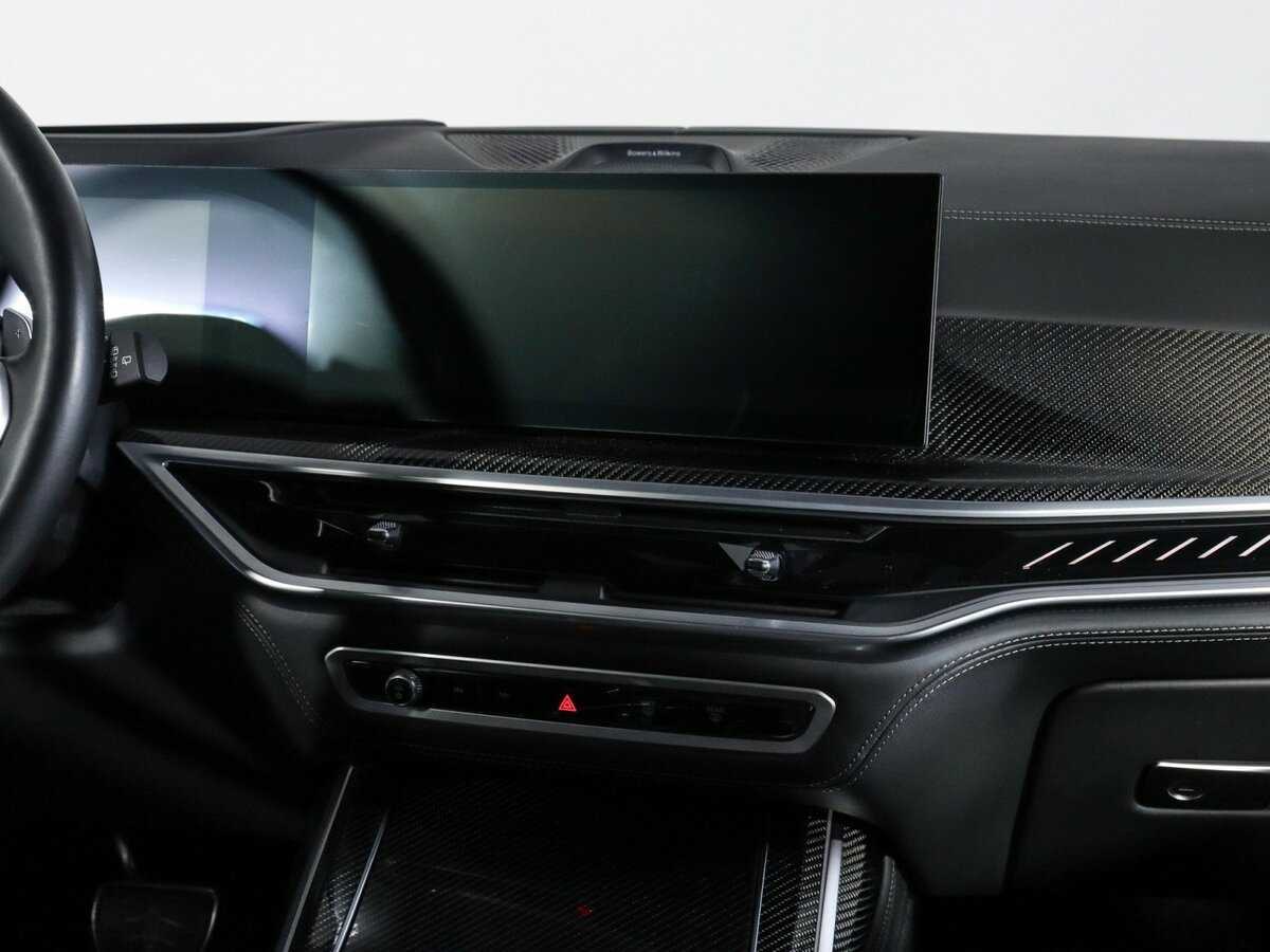 Купить BMW X7 M60i, 2023, 15 409 км, фото №10