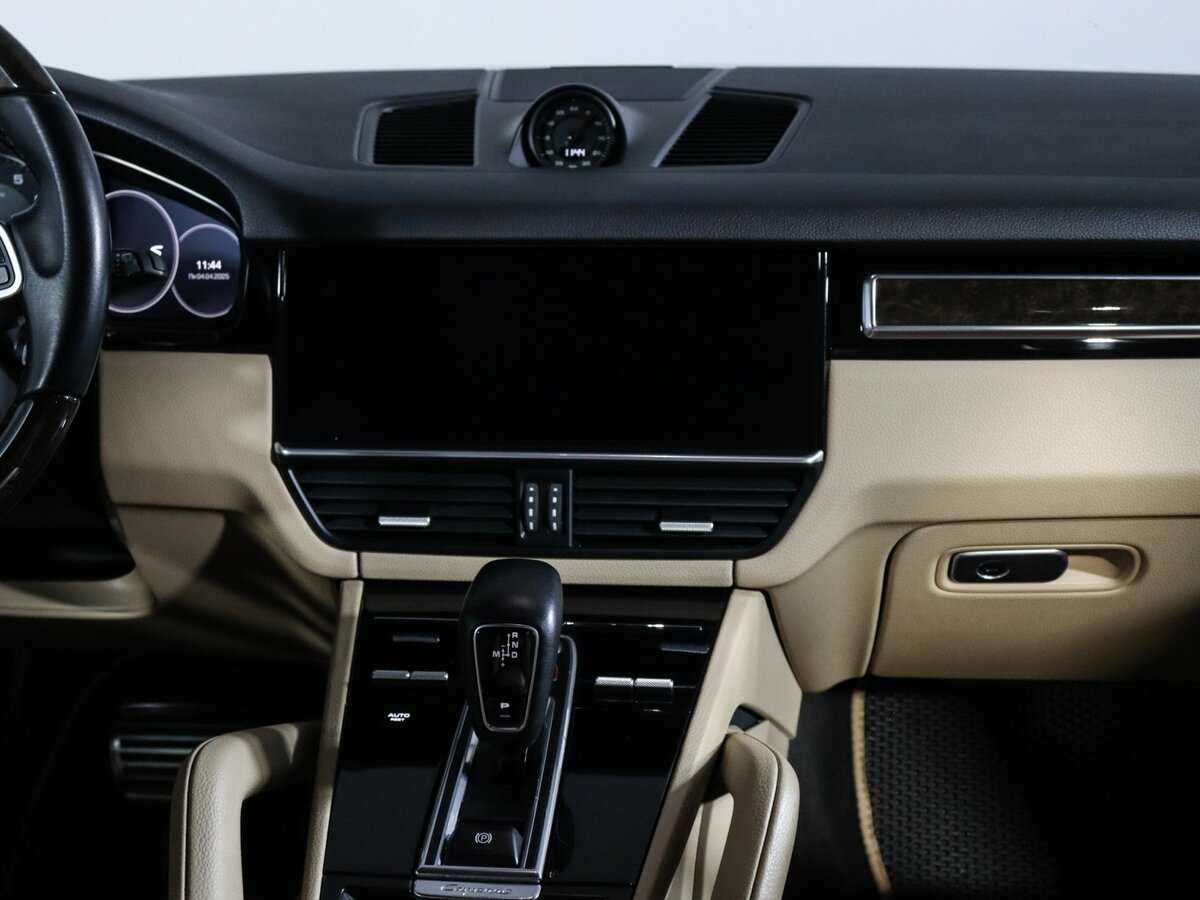 Купить Porsche Cayenne S, 2018, 120 196 км, фото №10