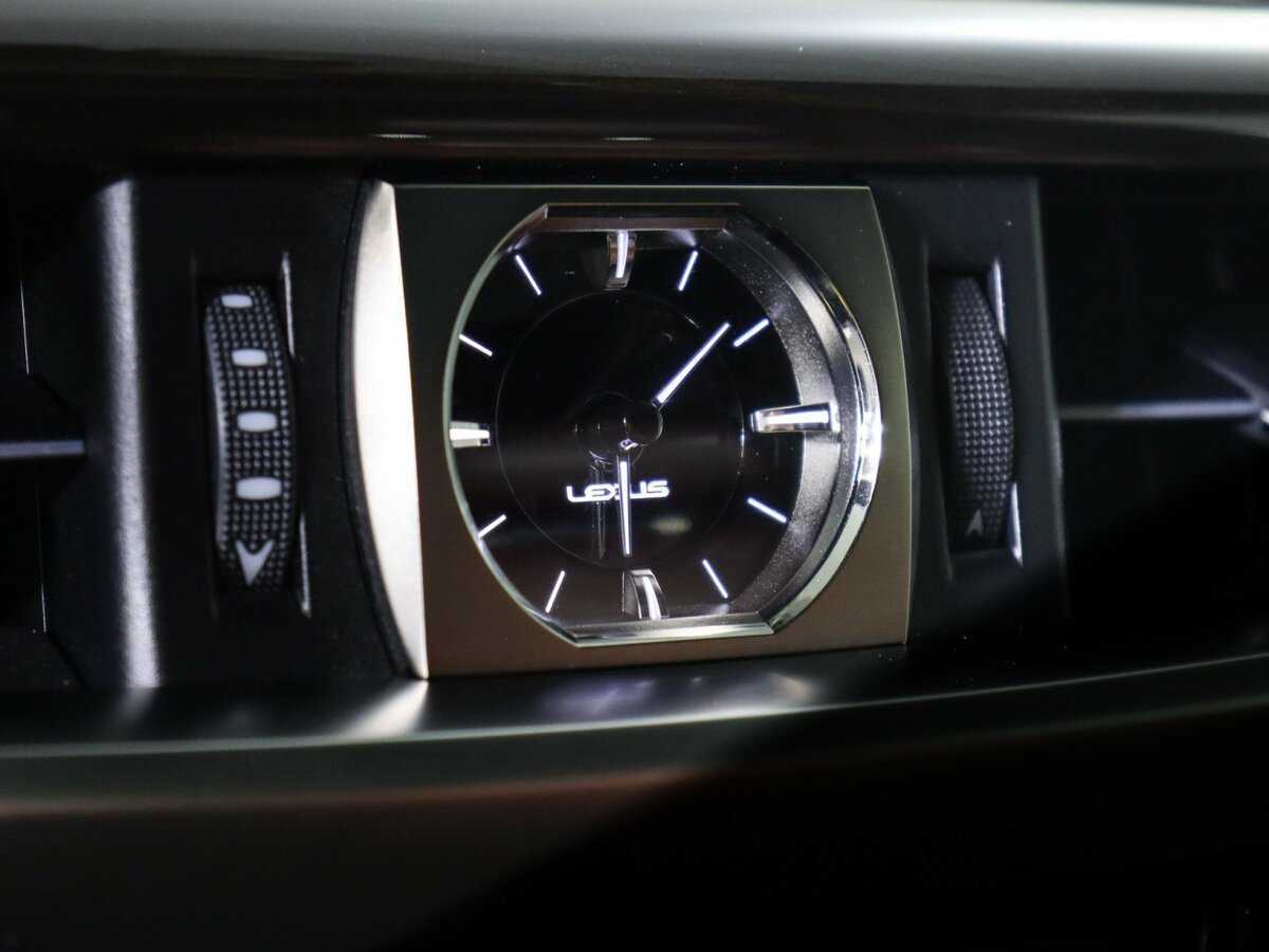 Купить Lexus LX 570, 2017, 182 543 км, фото №29
