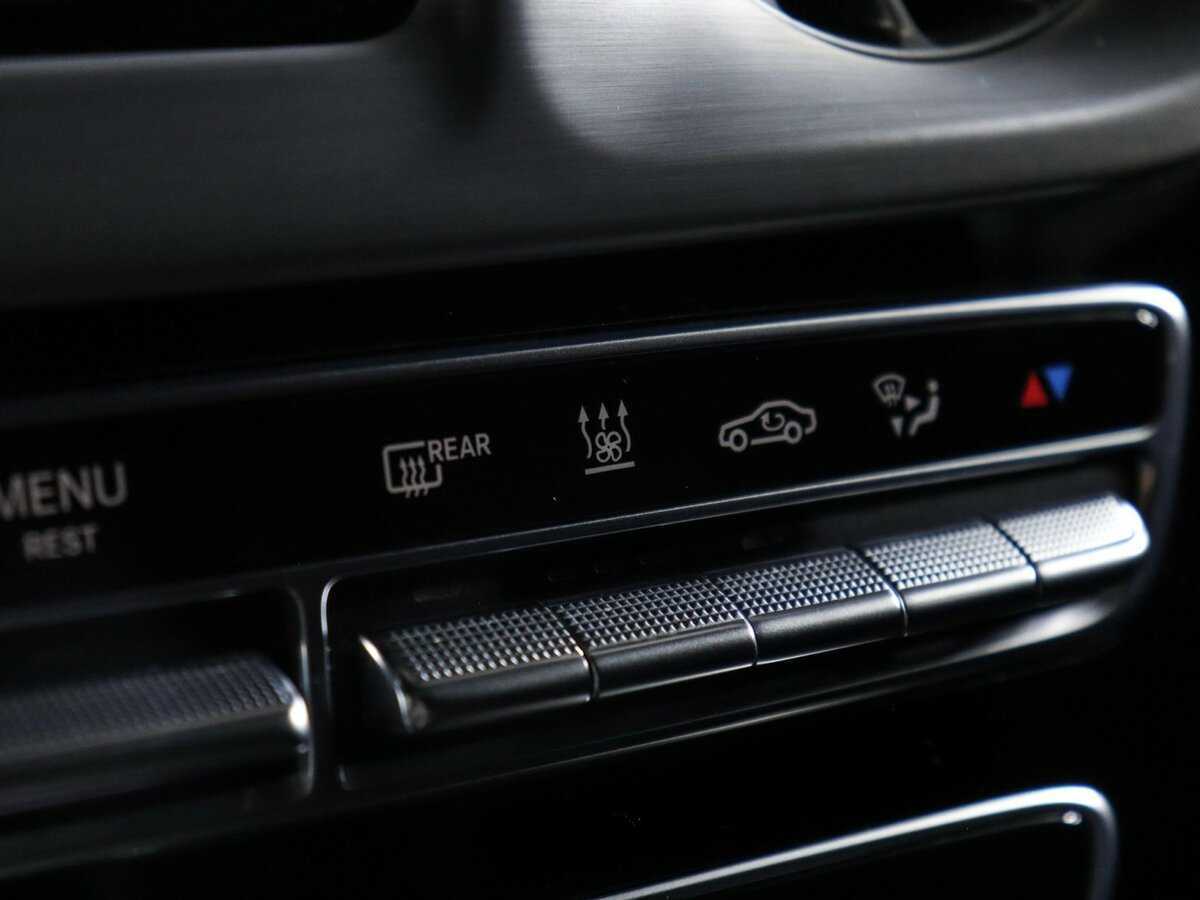 Купить Mercedes-Benz G-Класс AMG 63 AMG, 2023, 11 350 км, фото №30