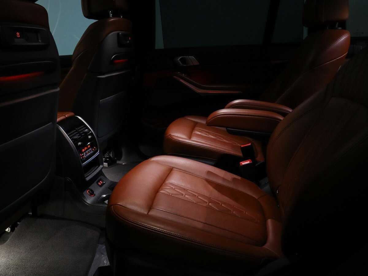 Купить BMW X7 40i, 2019, 84 586 км, фото №24