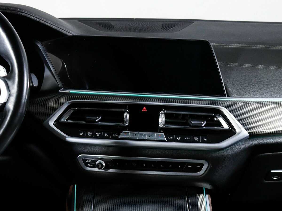 Купить BMW X5 40i, 2021, 71 103 км, фото №10