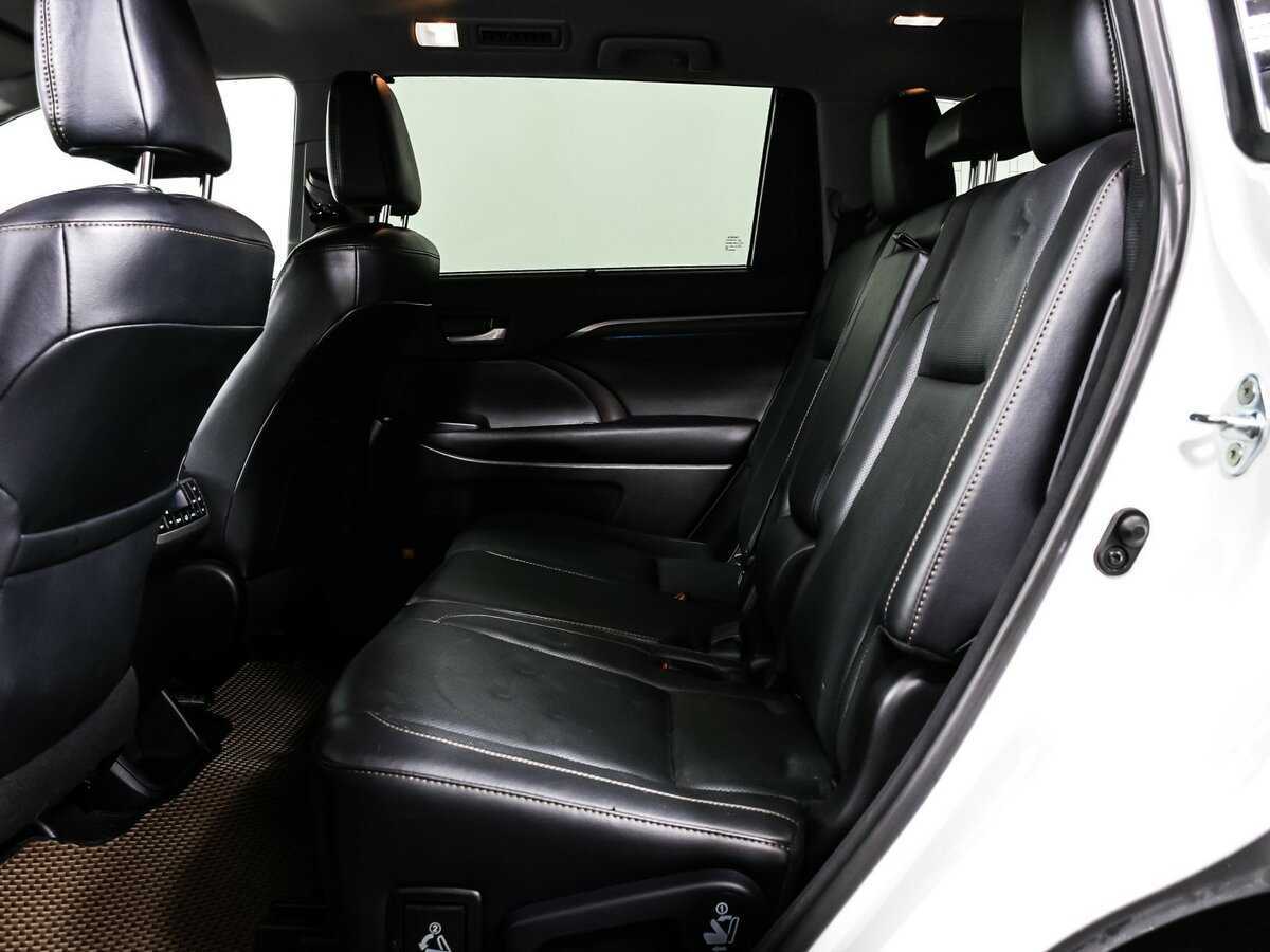 Купить Toyota Highlander, 2017, 82 473 км, фото №12
