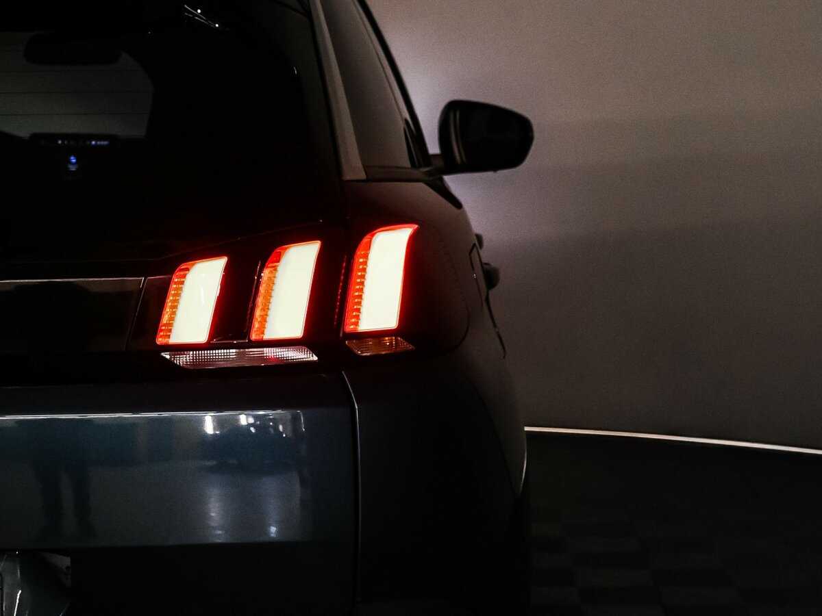 Купить Peugeot 5008, 2019, 81 698 км, фото №16