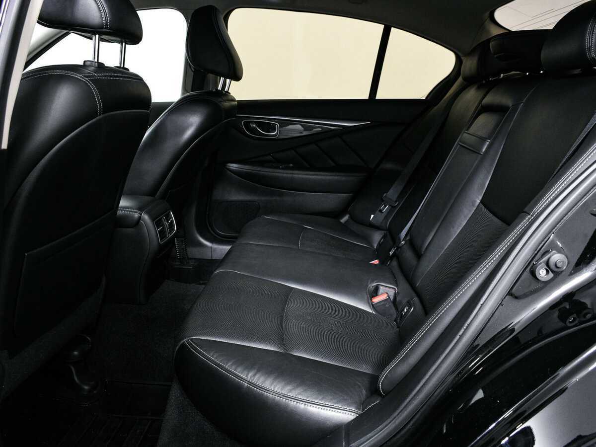 Купить Infiniti Q50, 2015, 106 799 км, фото №12
