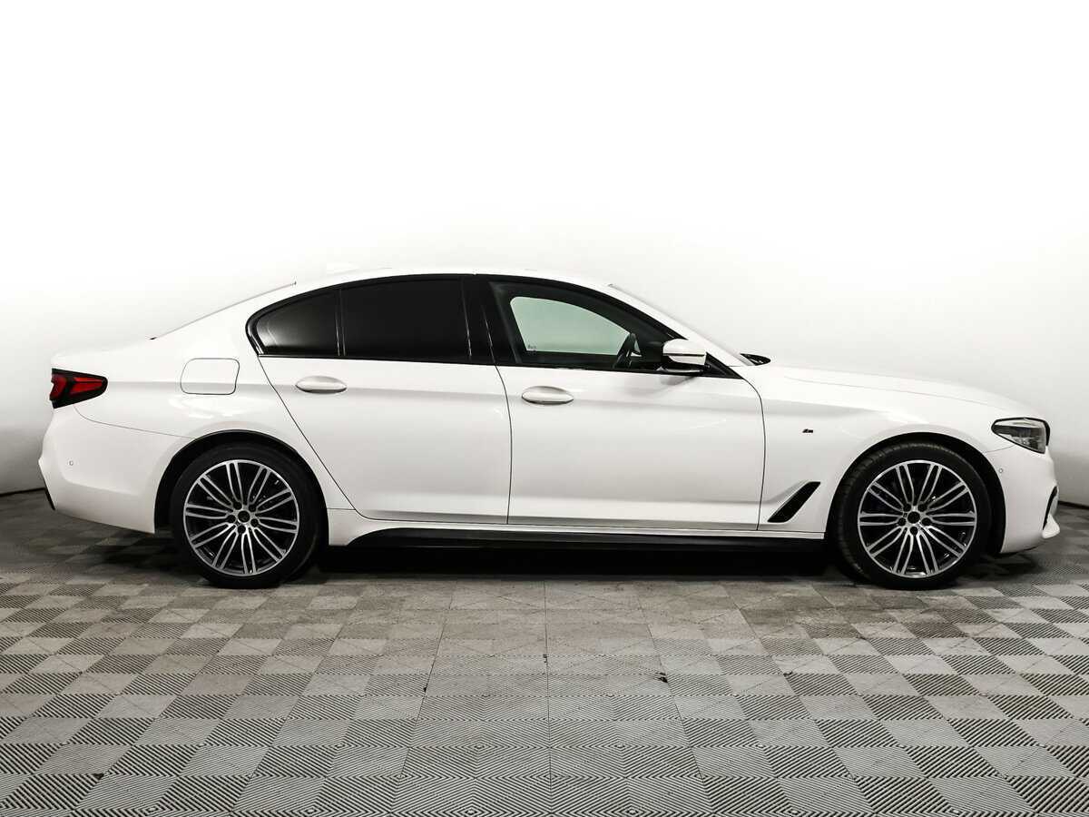 Купить BMW 5 серии 530d xDrive, 2018, 135 000 км, фото №4