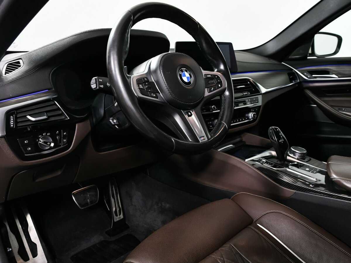 Купить BMW 5 серии 530d xDrive, 2018, 135 000 км, фото №12