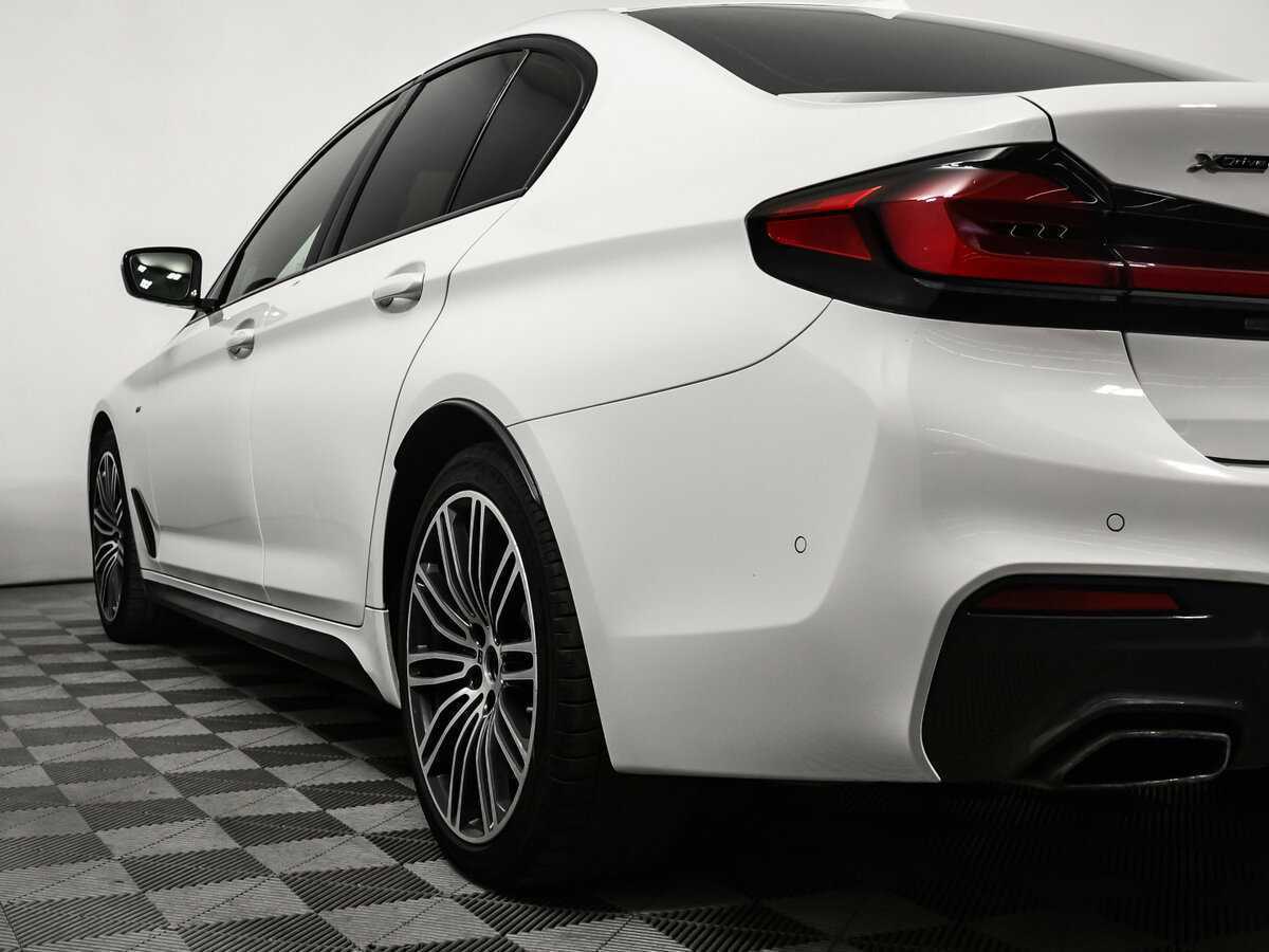 Купить BMW 5 серии 530d xDrive, 2018, 135 000 км, фото №18