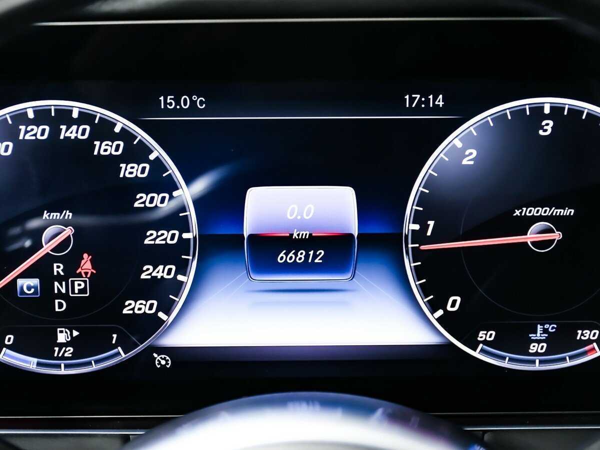 Купить Mercedes-Benz E-Класс 220 d, 2019, 66 810 км, фото №8