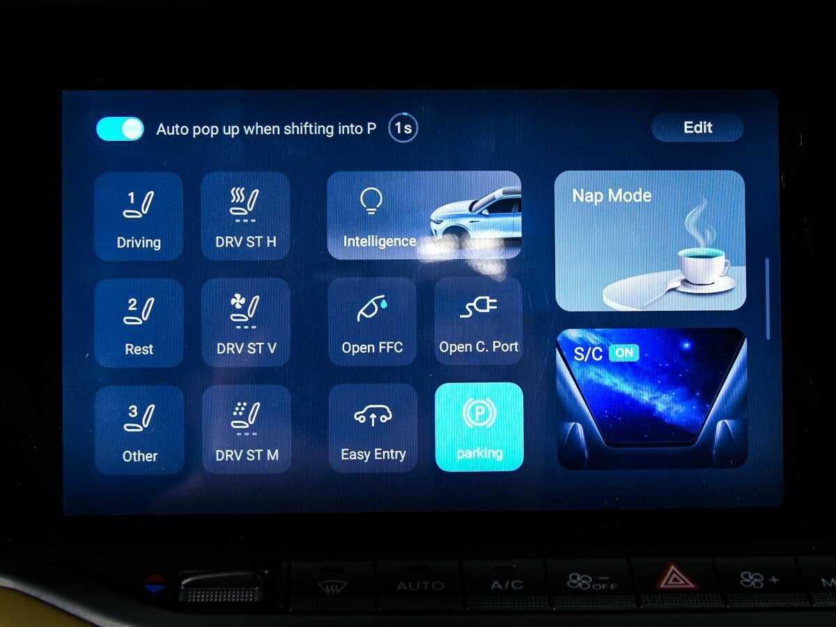 Купить Voyah Free, 2023, 15 000 км, фото №14