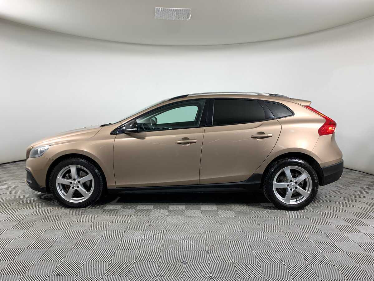 Купить Volvo V40, 2015, 101 225 км, фото №8